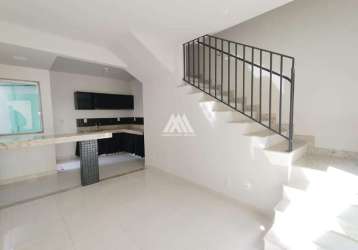 Casa com 02 pavimentos com excelente localização no bairro vila nazaré