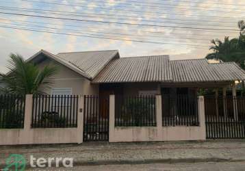 Casa comercial com 1 sala à venda no tapajós, indaial , 156 m2 por r$ 830.000