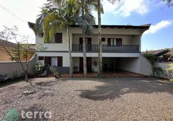 Casa comercial com 2 salas à venda em benedito, indaial , 251 m2 por r$ 499.000