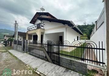 Casa com 3 quartos à venda na gávea, rodeio , 175 m2 por r$ 550.000