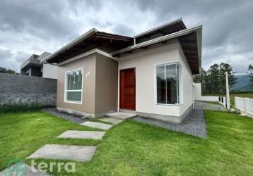 Casa com 2 quartos à venda no warnow, indaial , 56 m2 por r$ 325.000