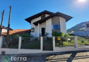 Casa com 3 quartos à venda no estados, indaial , 174 m2 por r$ 795.000