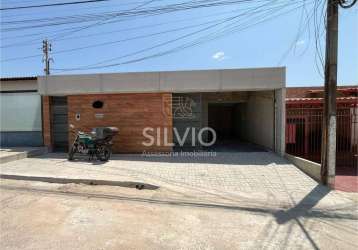 Oportunidade na qnl  taguatinga, casa com 03 quartos reformada toda no porcelanato