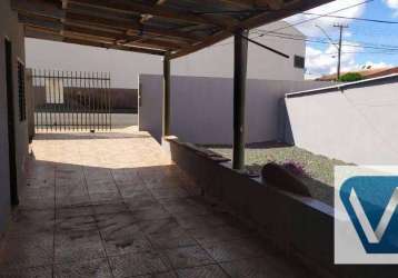 Casa com 1 dormitório para alugar, 40 m² por r$ 600,00/mês - conjunto flamingos - arapongas/pr