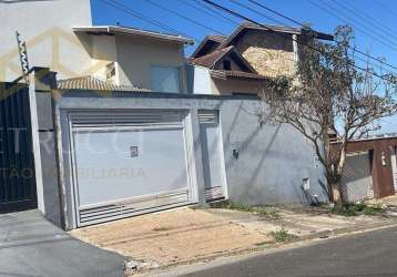 Casa com 3 quartos à venda na joão castanheira, 36, loteamento nova espírito santo, valinhos, 192 m2 por r$ 1.065.000