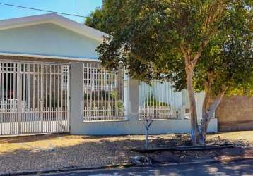 Casa com 3 quartos à venda na rua ribeirão branco, 43, jardim do trevo, campinas, 189 m2 por r$ 600.000