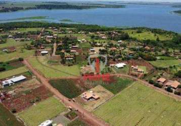 Chácara à venda no condominio estância favoreto em sertanópolis. com 3 quartos sendo 1 suíte, sala, cozinha, banheiro social, área de serviço, 2 vagas