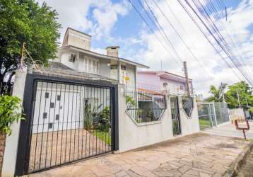 Casa com 4 quartos à venda na rua santo ângelo, 89, santa teresa, são leopoldo por r$ 900.000