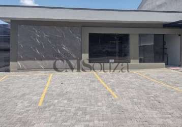 Casa comercial com 200m² - 6 vagas