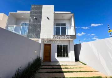 Sobrado com passagem lateral e sobra de terreno no  florais do paraná  -  cascavel