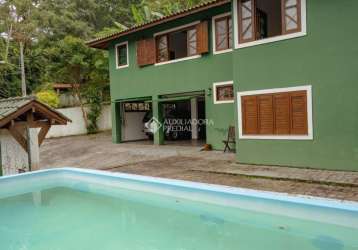 Casa com 4 quartos à venda na servidão recanto da pedra, 3, rio tavares, florianópolis, 396 m2 por r$ 1.999.000