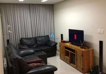 Apartamento centro. 3 dormitórios. excelente localização.