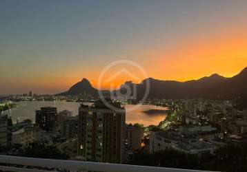 Cobertura triplex com 4 suítes à venda no humaitá - rio de janeiro/rj, zona sul