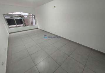 Casa para alugar com 04 dormitórios  e 02 vagas!