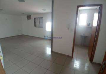 Apartamento com 03 suítes e 01 vaga