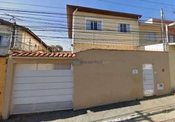 Excelente sobrado! 4 dormitórios e  6 vagas  de garagem