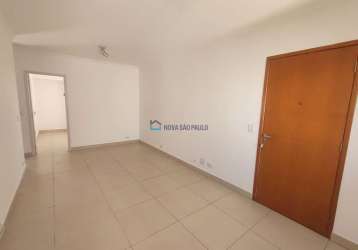 Apartamento bairro saúde. 62,89m². metrô saúde e praça da árvore.