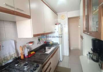 Apartamento reformado 2 dormitórios  1 vaga