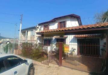 Casa 3 dormitórios à venda no bairro jardim do salso com 167 m² de área privativa - 2 vagas de garagem