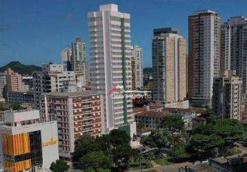 Apartamento com 117 m2, 3 suítes, varanda gourmet e 2 vagas demarcadas,  na ponta da praia - santos/sp