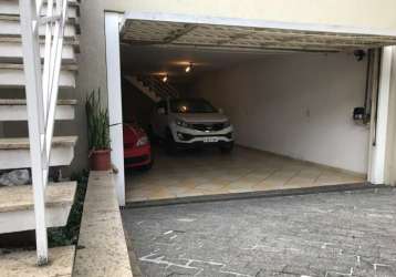 Sobrado na vila gustavo com  dormitórios sendo  suíte e  vagas de garagem