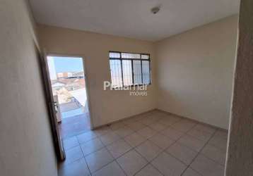 Apartamento 01 dormitório centro sv - 1 andar escada