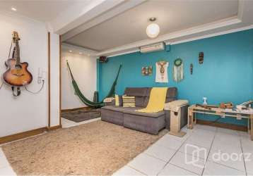 Apartamento com 2 quartos à venda na rua valparaíso, 419, jardim botânico, porto alegre, 100 m2 por r$ 599.000