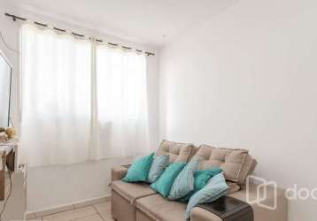 Apartamento com 2 quartos à venda na rua engenheiro sadi castro, 891, sarandi, porto alegre, 48 m2 por r$ 215.000