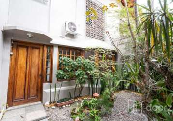 Casa com 3 quartos à venda na rua amandaba, 235, jardim prudência, são paulo, 200 m2 por r$ 1.100.000