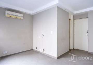 Apartamento com 2 quartos à venda na rua josé carlos de toledo piza, 175, jardim parque morumbi, são paulo, 53 m2 por r$ 275.000