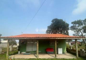 Casa com 2 quartos à venda na rua diamante, 19, campo d'una, imbituba, 90 m2 por r$ 455.000