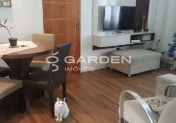 Apartamento em jardim topázio