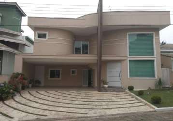 Casa em condomínio em vila zeze