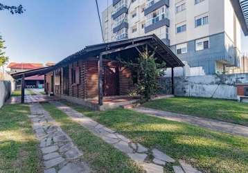 Casa com 3 quartos à venda na rua chico pedro, --, cristal, porto alegre, 244 m2 por r$ 780.000