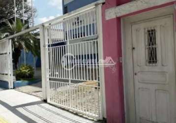 Lote com lojas e casas nas lapa