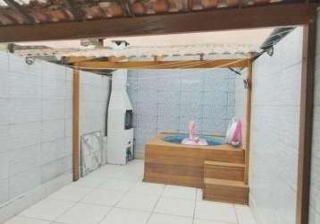 Sobrado com 3 dormitórios à venda, 97 m² por r$ 650.000,00 - tombo - guarujá/sp