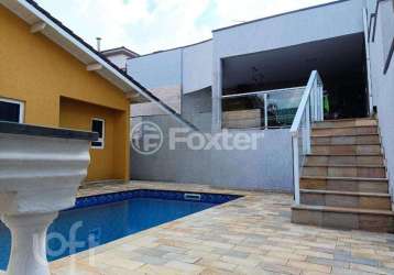 Casa em condomínio fechado com 3 quartos à venda na rua tapuyas, 1100, tarumã, santana de parnaíba, 327 m2 por r$ 1.590.000