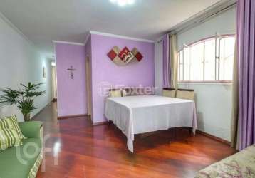 Casa com 4 quartos à venda na rua maria celina, 97, vila firmiano pinto, são paulo, 200 m2 por r$ 850.000