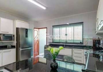 Casa com 4 quartos à venda na rua guapé, 161, vila pinheirinho, santo andré, 254 m2 por r$ 1.150.000