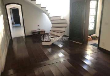 Casa com 4 quartos à venda na rua francisco da silveira, 25, vila liviero, são paulo, 217 m2 por r$ 680.000