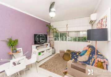 Apartamento com 2 quartos à venda na rua olinda, 236, são geraldo, porto alegre, 74 m2 por r$ 299.000