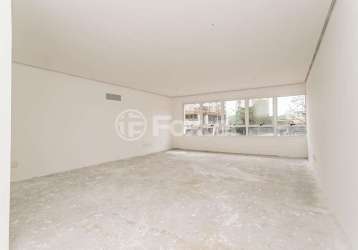 Sala comercial com 1 sala à venda na rua barão do amazonas, 1041, jardim botânico, porto alegre, 47 m2 por r$ 243.400