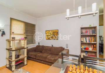 Apartamento com 2 quartos à venda na rua cássio de medeiros, 760, tristeza, porto alegre, 59 m2 por r$ 230.000