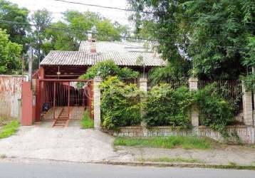 Casa com 5 quartos à venda na avenida heitor vieira, 794, belém novo, porto alegre, 132 m2 por r$ 700.000