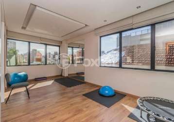 Sala comercial com 1 sala à venda na avenida protásio alves, 2365, petrópolis, porto alegre, 27 m2 por r$ 205.000