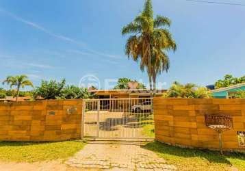 Casa com 3 quartos à venda na rua bougainville, 55, lageado, porto alegre, 190 m2 por r$ 450.000