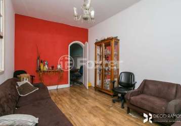 Casa comercial com 1 sala à venda na rua visconde do herval, 1248, menino deus, porto alegre, 238 m2 por r$ 690.000