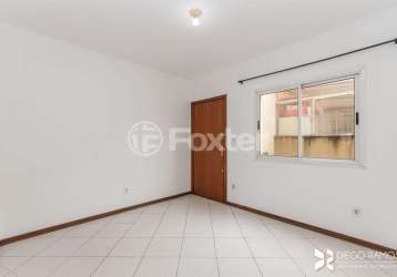 Apartamento com 2 quartos à venda na avenida fernando ferrari, 281, vila regina, cachoeirinha, 56 m2 por r$ 238.000