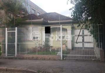 Casa com 3 quartos à venda na rua coronel villagran cabrita, 77, partenon, porto alegre, 130 m2 por r$ 825.000