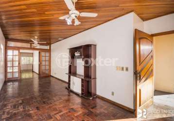 Casa com 3 quartos à venda na rua silvado, 47, coronel aparício borges, porto alegre, 110 m2 por r$ 790.000